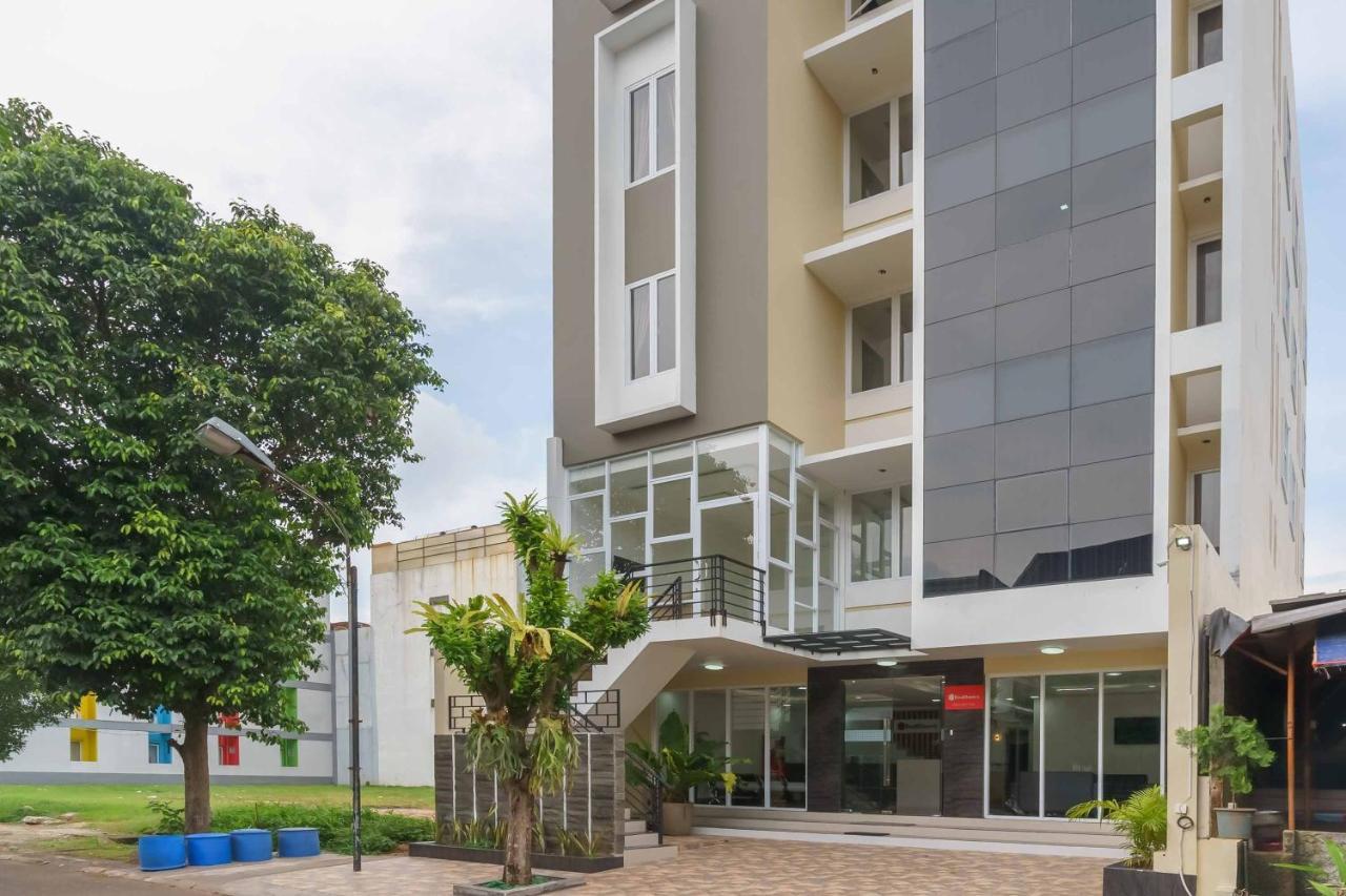 เรดดอร์ พลัส ใกล้ เอกา ฮอสพิทัล Bsd 5 Hotel Dadap ภายนอก รูปภาพ