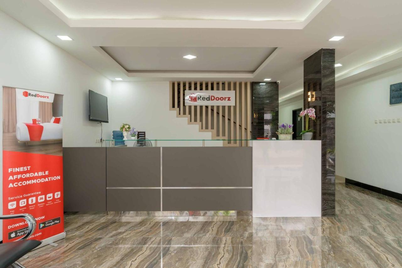 เรดดอร์ พลัส ใกล้ เอกา ฮอสพิทัล Bsd 5 Hotel Dadap ภายนอก รูปภาพ